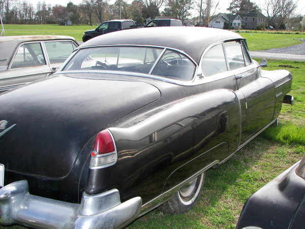 ANTIQUE AUTO AUCTION: WHICH GET THE MOST MONEY FOR MY ANTIQUE RIDE